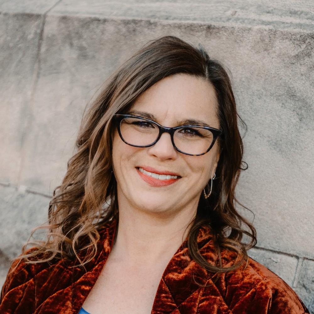 Meet your Posher, Posh